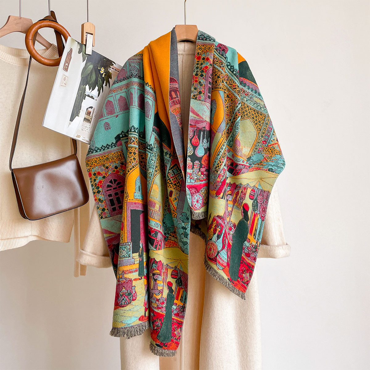 Pashmina Wrap Large - وشاح نسائي من الكشمير الصناعي قابل