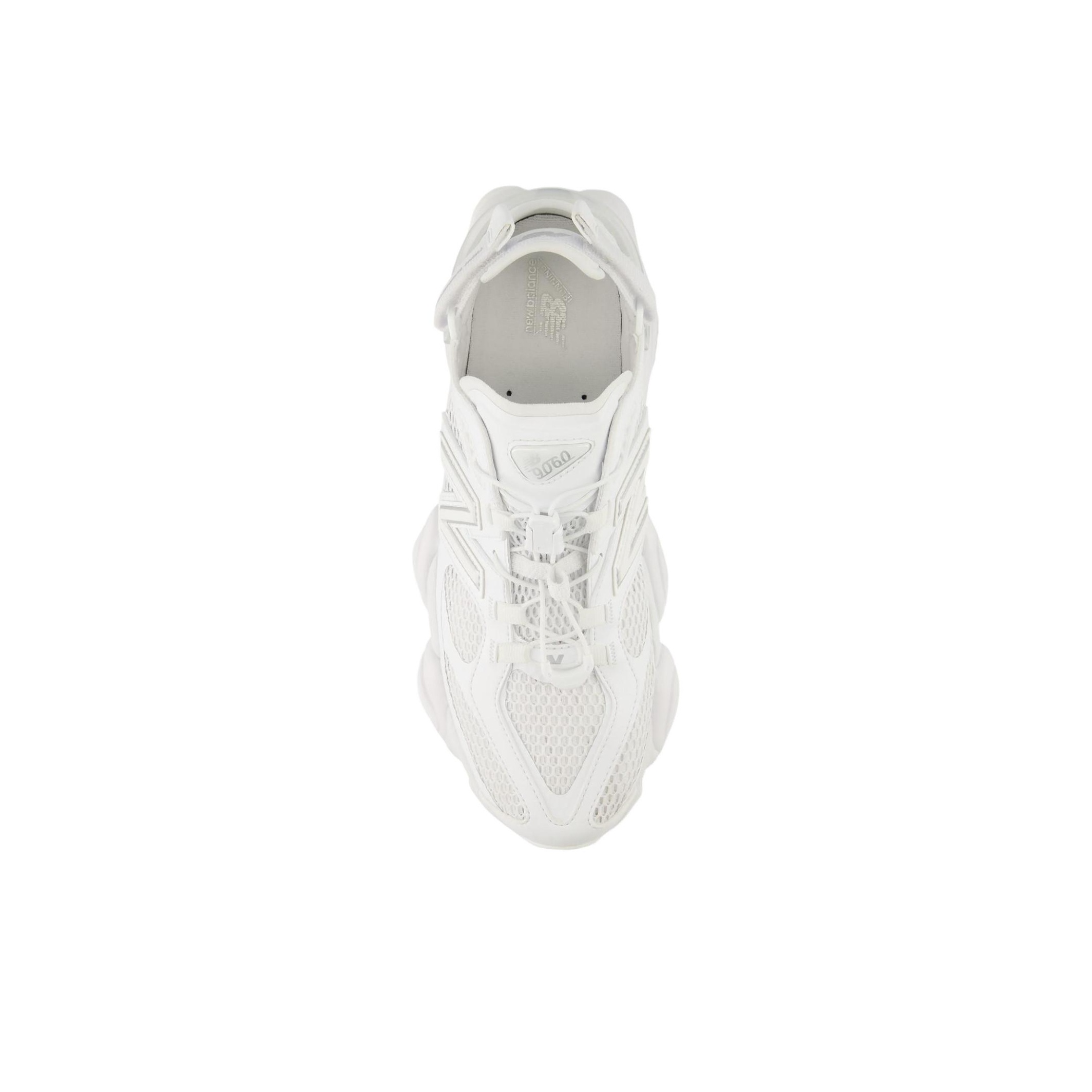 حذاء رياضي للجري من نيو بالانس - مراجعة New Balance Shoes 9060 وسعره