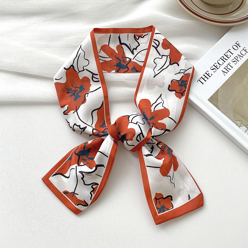 جديد فاخر العلامة التجارية نمو - مراجعة Silk Neck Scarf وسعره
